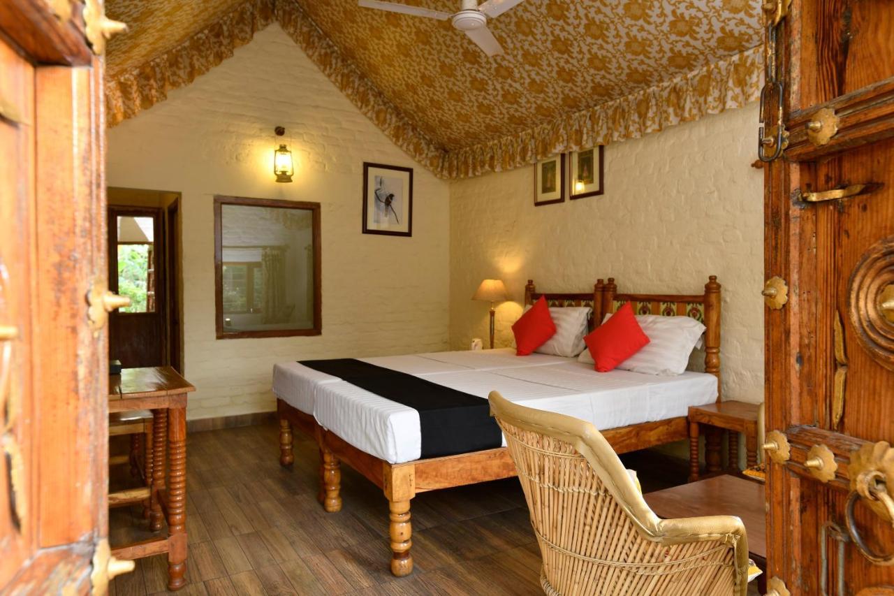 Hotel Sunbird Bharatpur Exterior photo