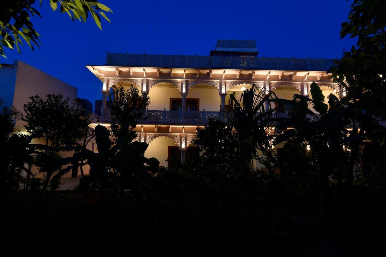 Hotel Sunbird Bharatpur Exterior photo