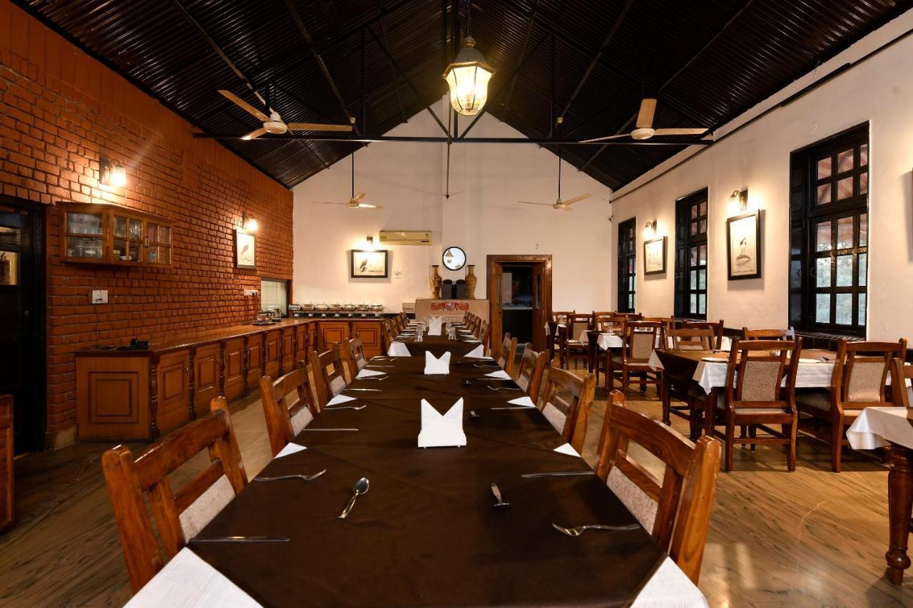 Hotel Sunbird Bharatpur Exterior photo