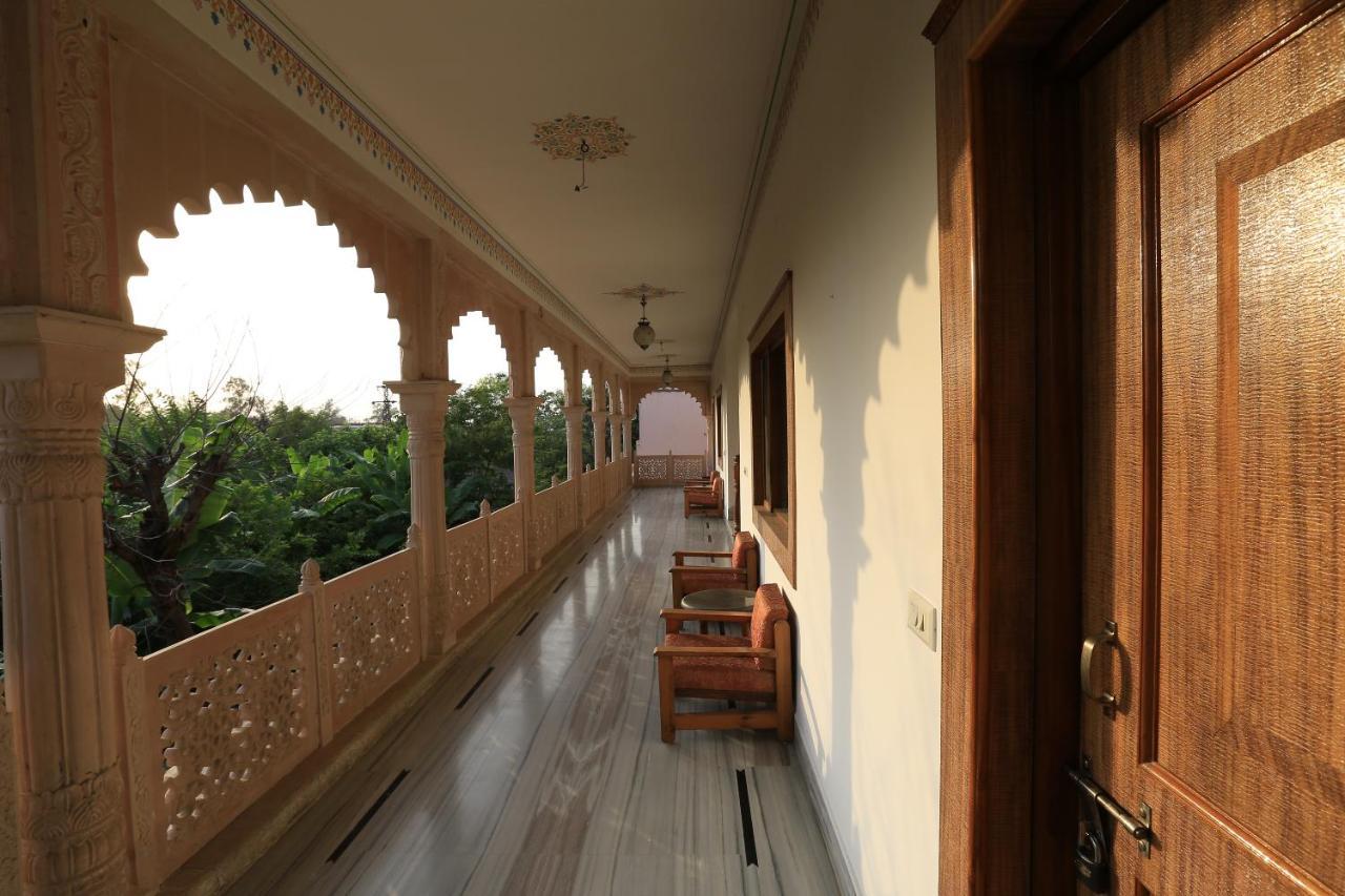 Hotel Sunbird Bharatpur Exterior photo